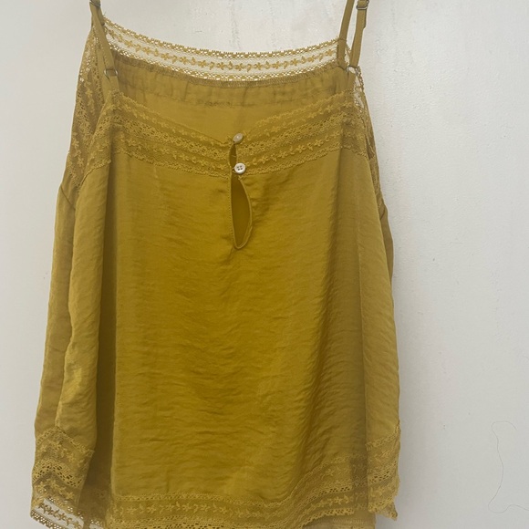 Abercrombie & Fitch cami - Picture 2 of 3